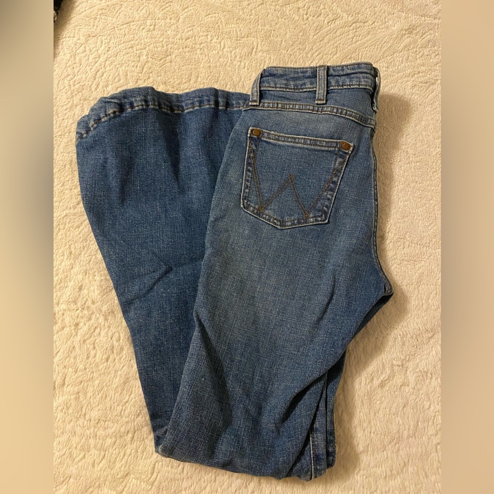 Wrangler 25 / 32 bell bottoms